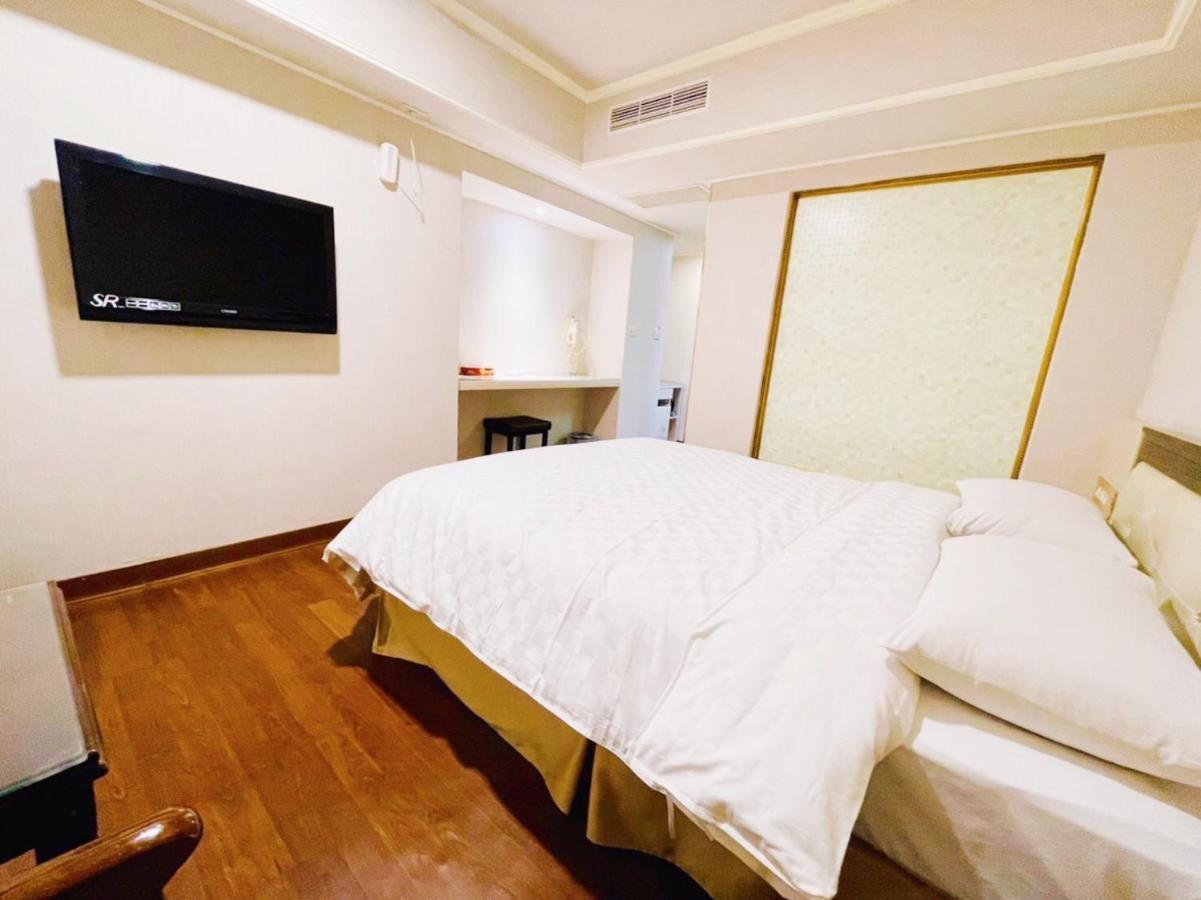 Spring Art Hotel Kaohsiung Exterior photo