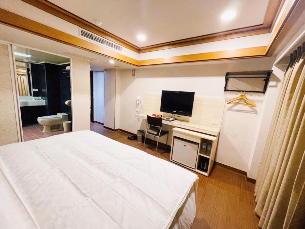 Spring Art Hotel Kaohsiung Exterior photo