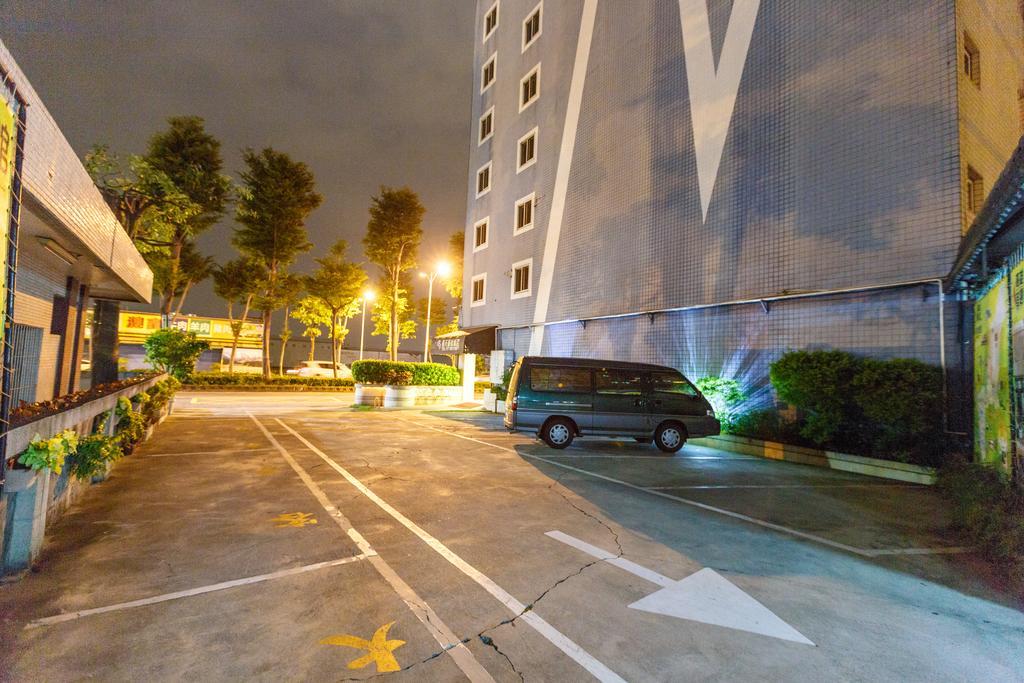 Spring Art Hotel Kaohsiung Exterior photo