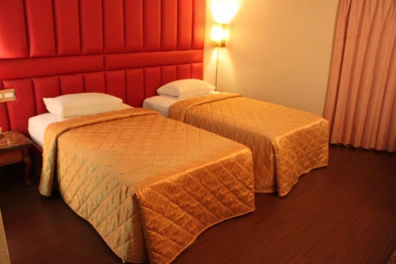 Spring Art Hotel Kaohsiung Exterior photo